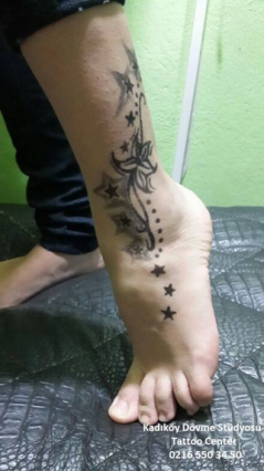 Geçici yıldız dövme modelleri geçici yıldız ayak bileğine dövmesi